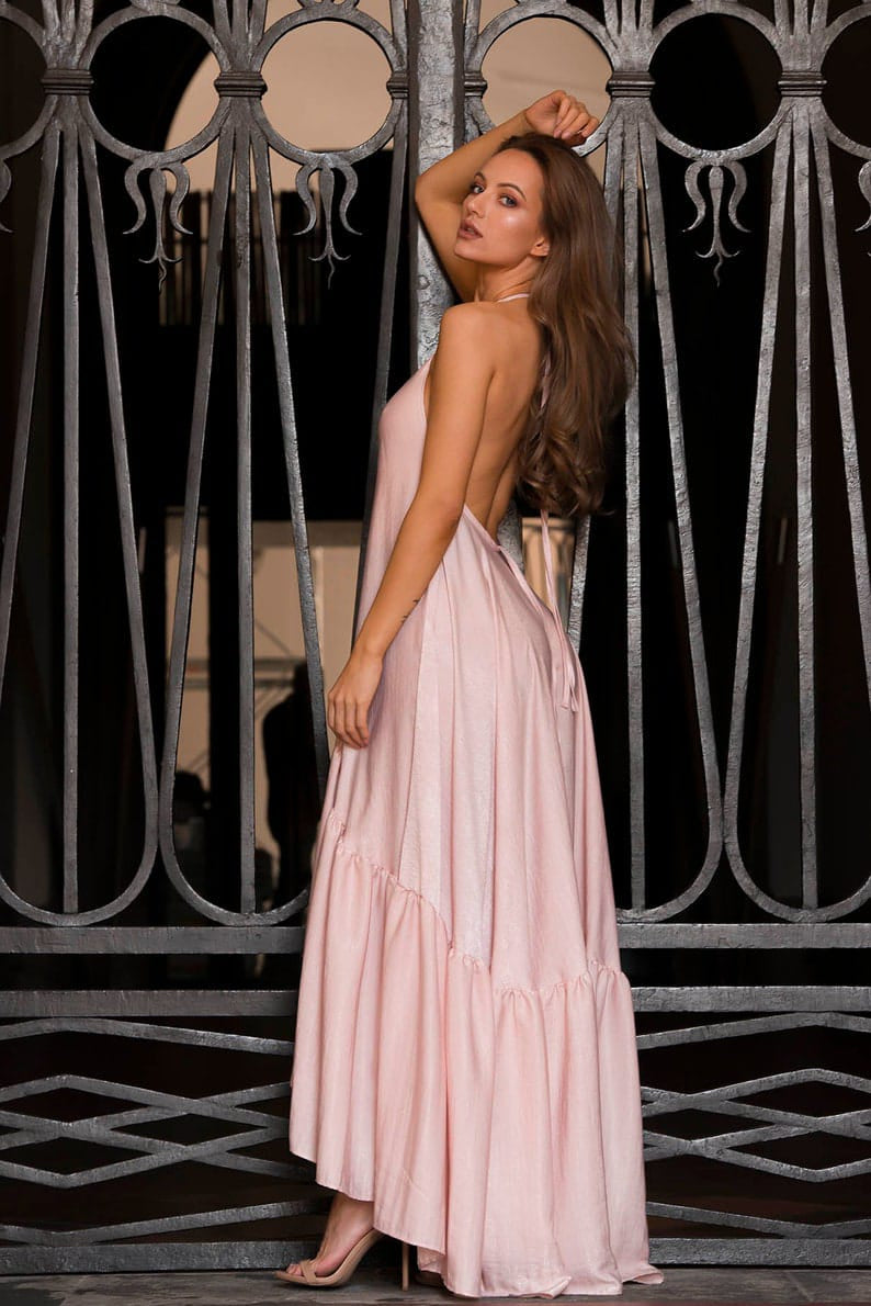 Women’s Sleeveless Halter Dress