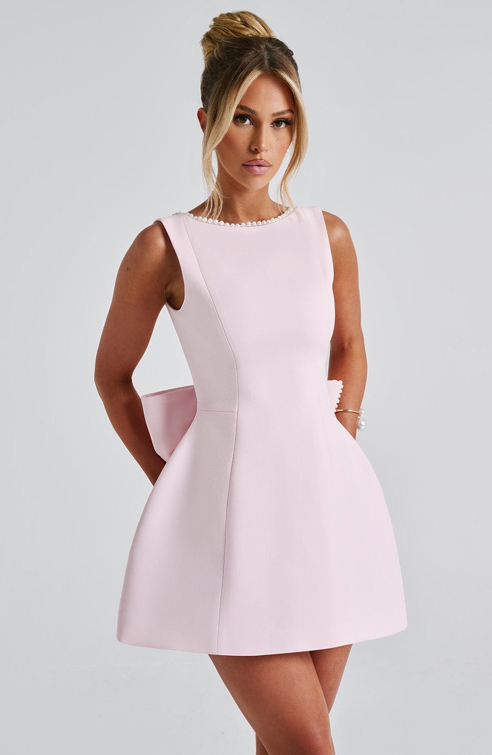 Women's Round Neck A-Line Wedding Guest Dress with Pearl Trim and Oversized Back Bow