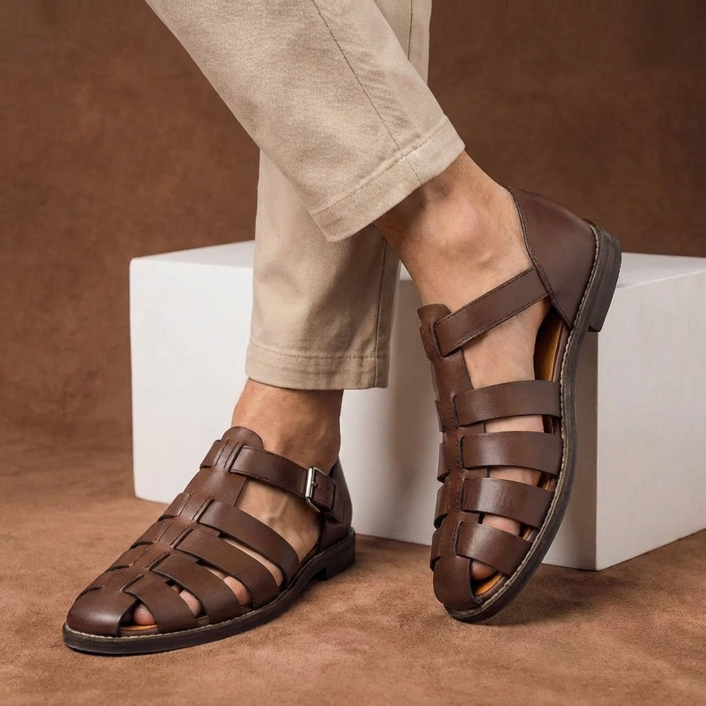 Men’s Fisherman Sandals with Interwoven Straps and Buckle Closure