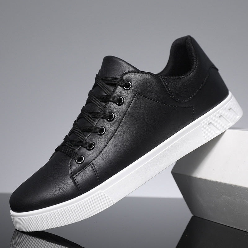 Men’s Lace-Up Shoes with Rounded Toe and Padded Collar