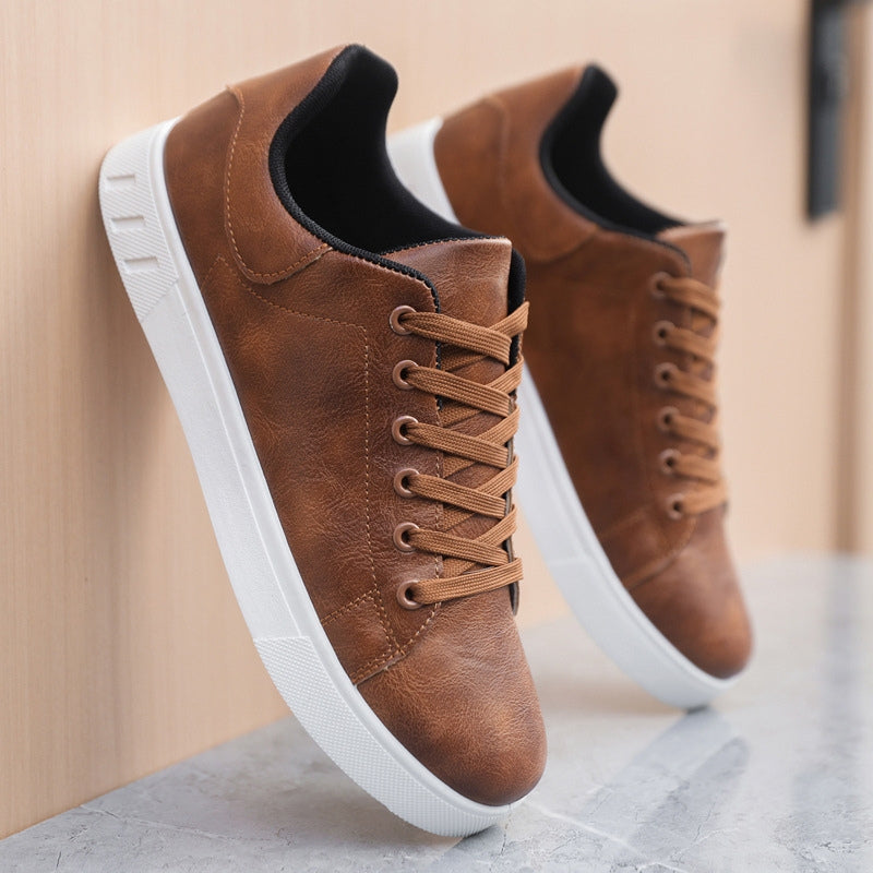 Men’s Lace-Up Shoes with Rounded Toe and Padded Collar