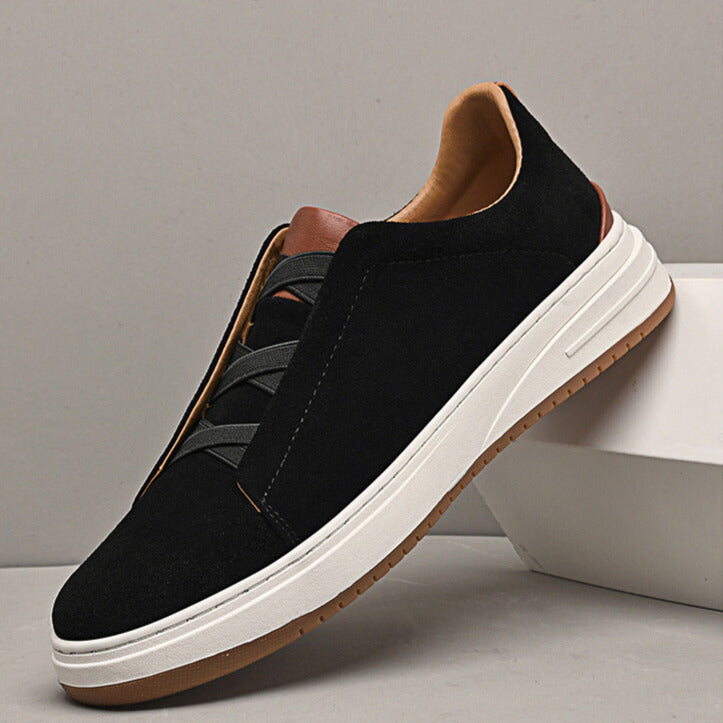 Men's Low Top Sneakers with Platform Sole and Crisscross Lacing