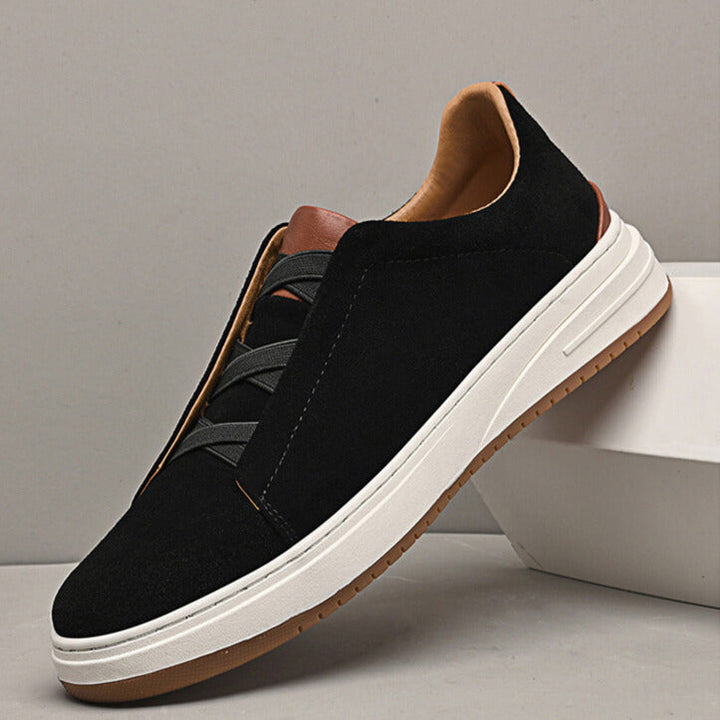 Men's Low Top Sneakers with Platform Sole and Crisscross Lacing