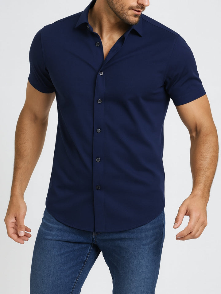 Men's Short Sleeve Shirt with Pointed Collar and Button Front