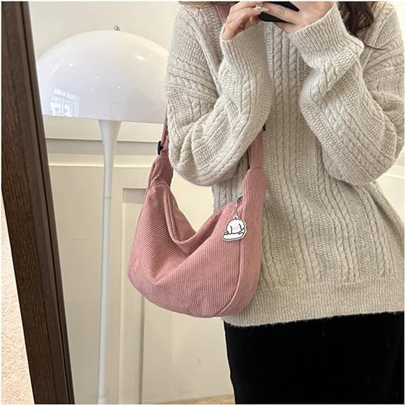 Women’s Bag with Ribbed Pattern and Adjustable Strap