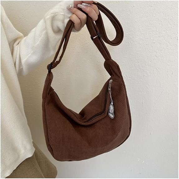 Women’s Bag with Ribbed Pattern and Adjustable Strap