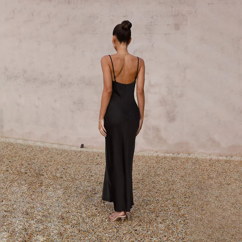 Women's Cowl Neck Maxi Wedding Guest Dress with Spaghetti Straps and Floor-Length Hem