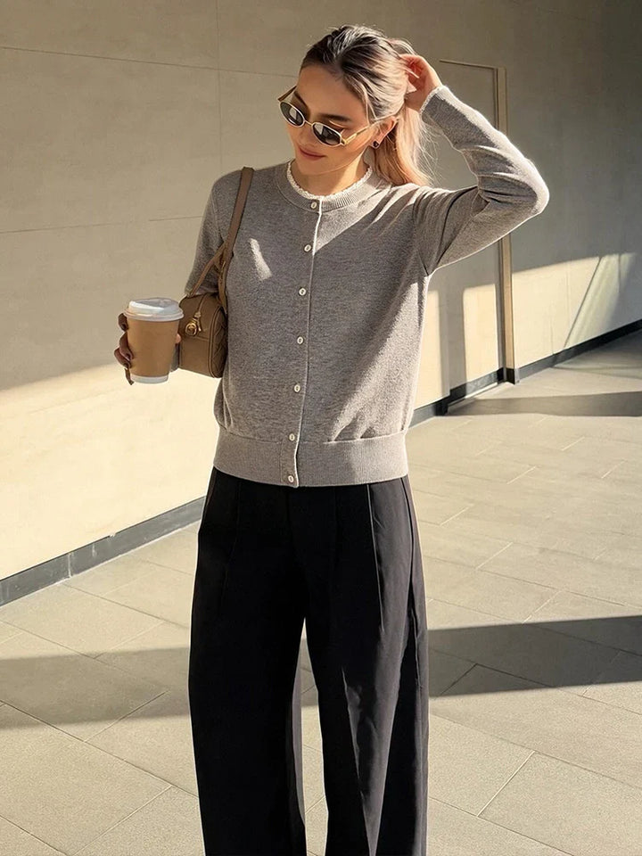 Women’s Crew Neck Knitwear Cardigan with Long Sleeves and Button Front
