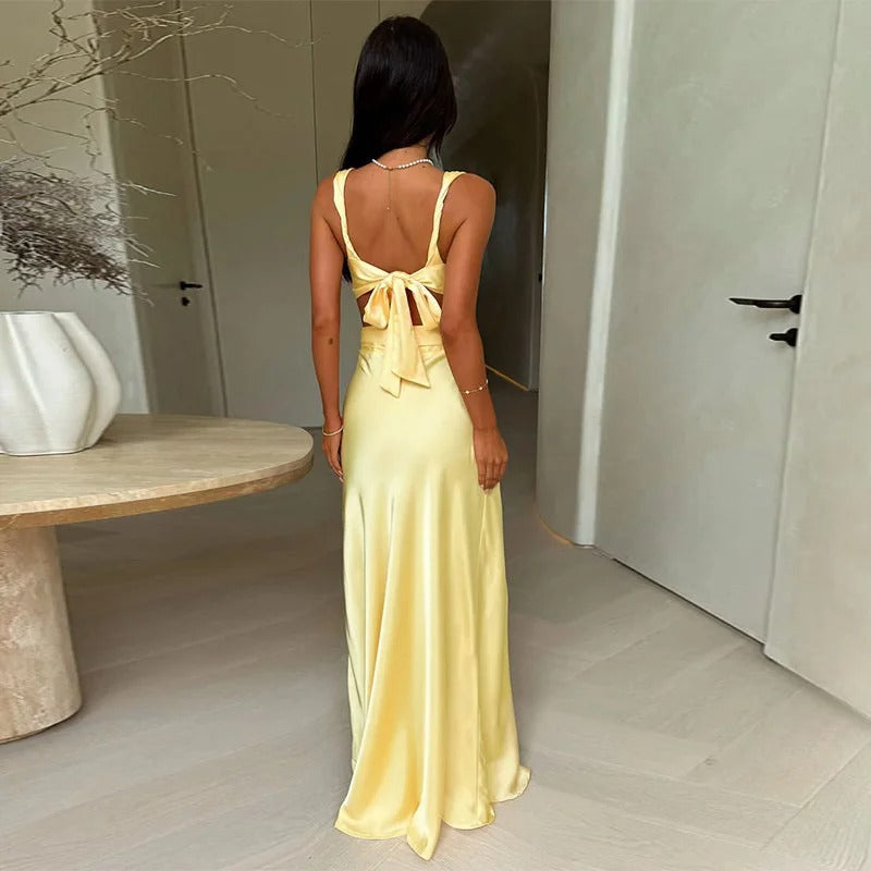 Women’s Cut-Out Wedding Guest Dress with Plunging V-Neck and Flowing Skirt