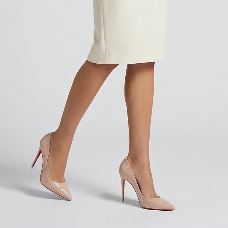 Women’s Heels with Pointed Toe and Closed Back