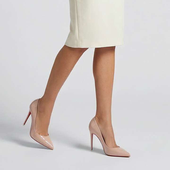 Women’s Heels with Pointed Toe and Closed Back