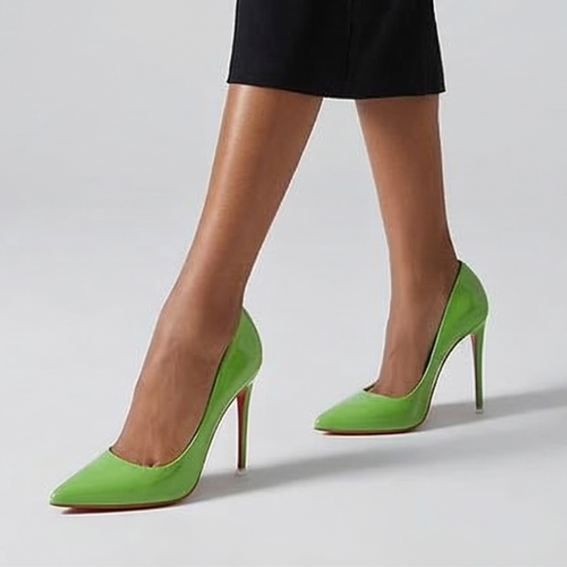 Women’s Heels with Pointed Toe and Closed Back
