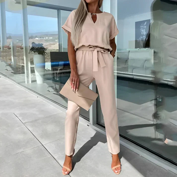 Women’s Keyhole Neckline Jumpsuit with Short Sleeves and Tapered Pants