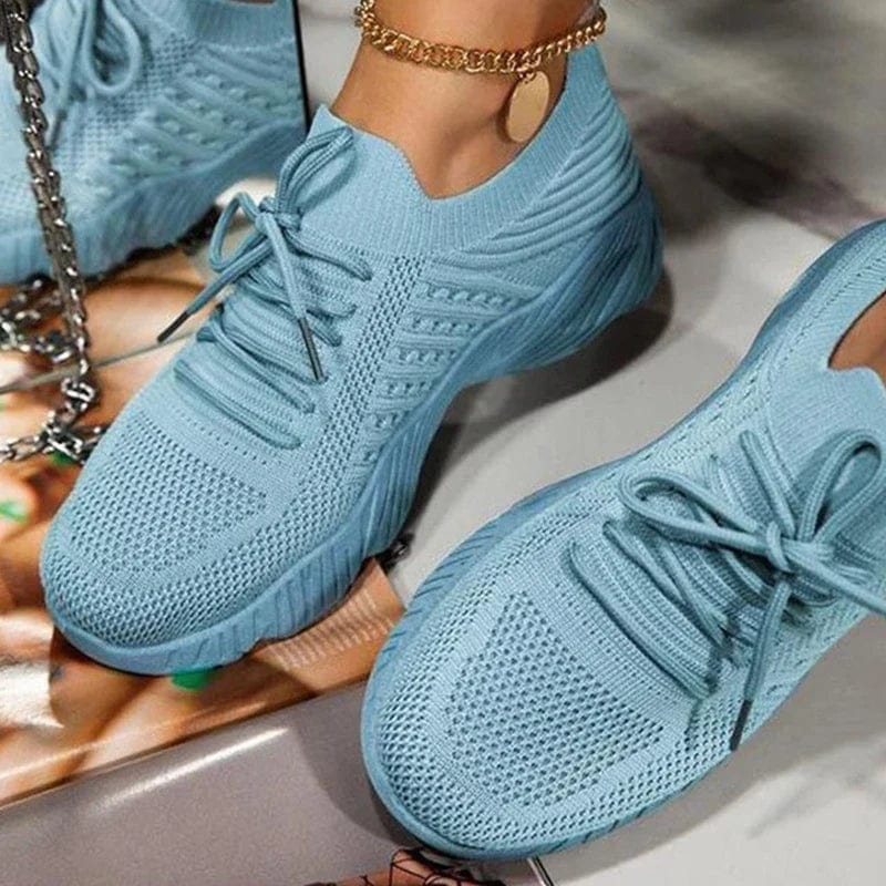 Women's Knit Shoes with Textured Patterns and Lace-Up Front