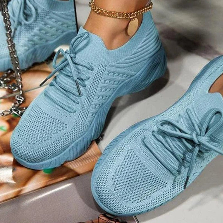 Women's Knit Shoes with Textured Patterns and Lace-Up Front