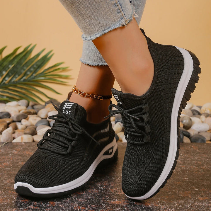 Women's Lace-Up Shoes with Openwork Upper and Treaded Sole