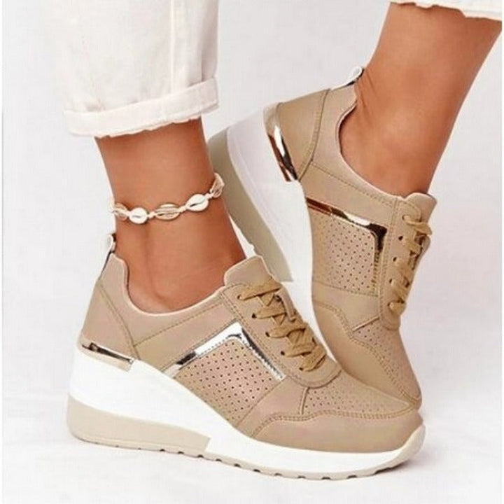 Women’s Lace-Up Shoes with Perforated Side Panel and Thick Sole