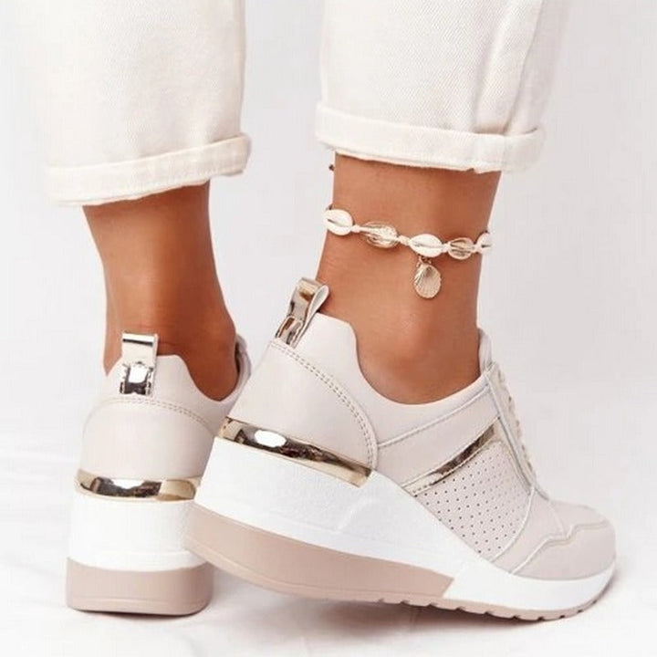Women’s Lace-Up Shoes with Perforated Side Panel and Thick Sole
