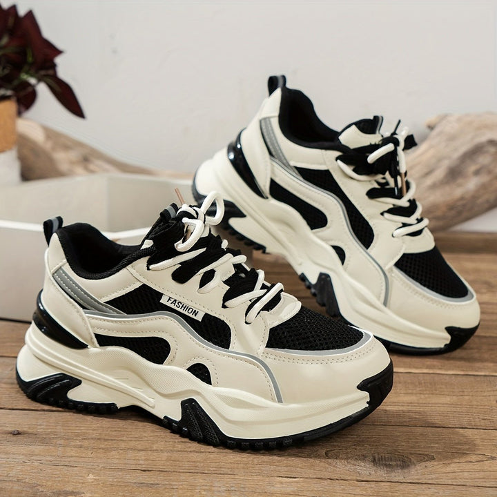 Women’s Lace-Up Shoes with Rounded Toe and Thick Sole