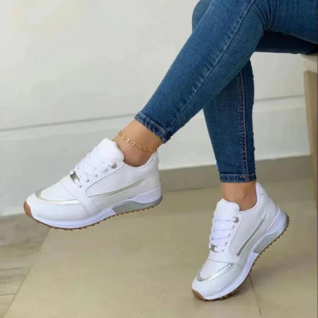 Women's Low-Top Sneakers with Metallic Accents and Lace-Up Front
