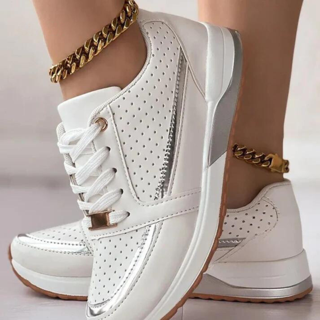 Women's Low-Top Sneakers with Metallic Accents and Lace-Up Front