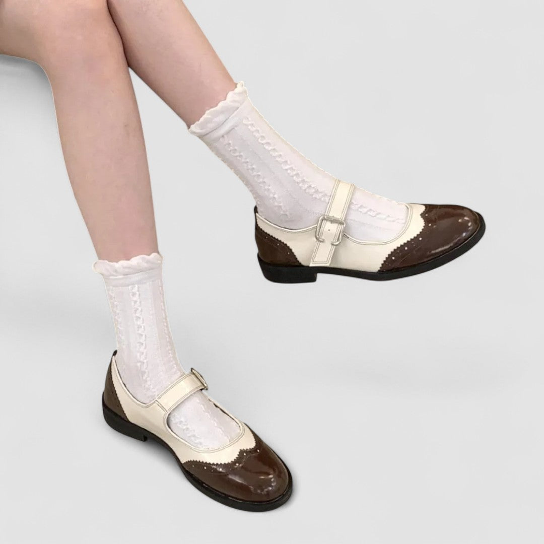 Women’s Mary Jane Shoes with Closed Toe and Adjustable Buckle Strap
