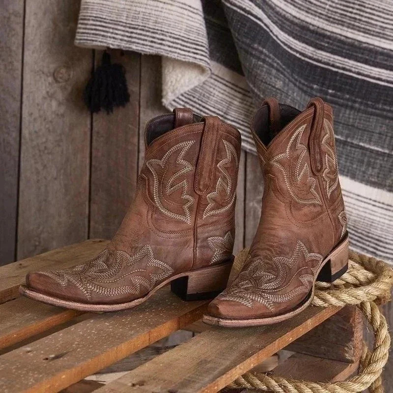 Women's Mid Calf Boots with Short Shaft and Pointed Toe