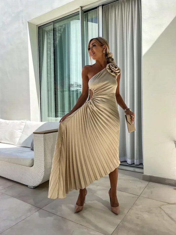 Women's One-Shoulder Maxi Dress with Pleats and Side Cutout