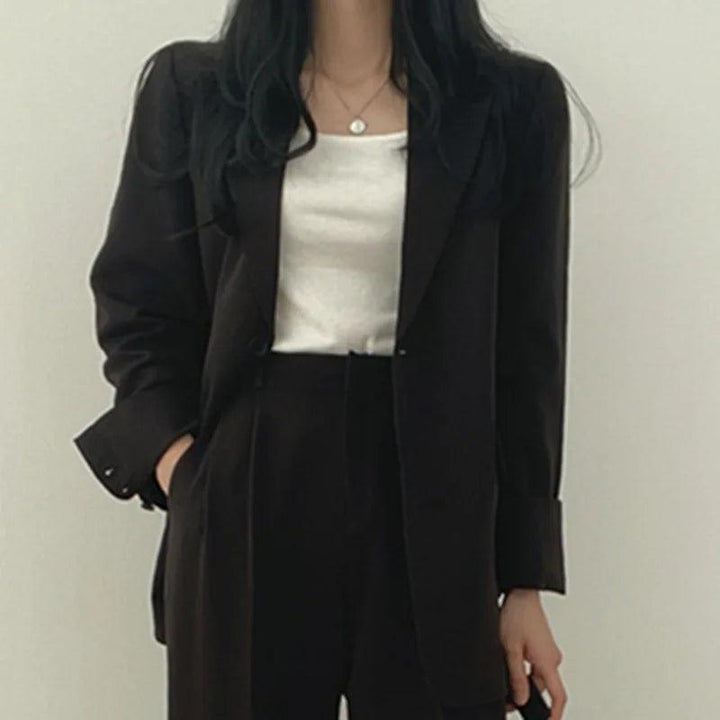 Women’s Oversized Two-Piece Suit with Notch Lapel Blazer and Wide-Leg Pants