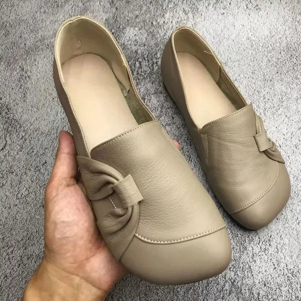 Women's Round Toe Mule Shoes with Pleated Front and Flat Soles