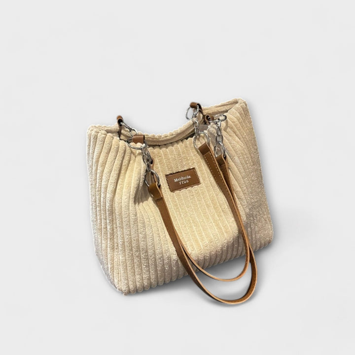 Women’s Shoulder Bag with Ribbed Pattern and Chain Strap