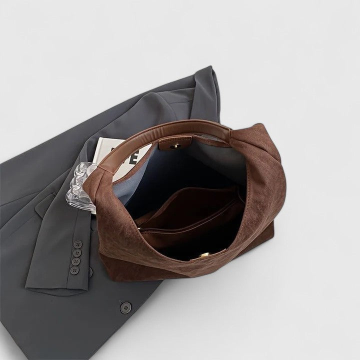 Women’s Shoulder Bag with Wide Opening and Single Strap