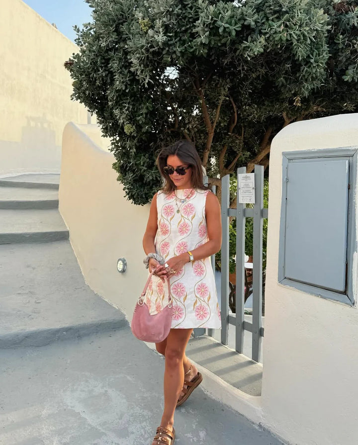 Women’s Sleeveless Floral Print Mini Dress with Round Neck and Straight Hem
