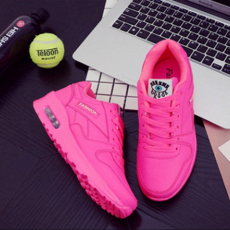 Women's Sneakers with Lace Up and Platform Sole