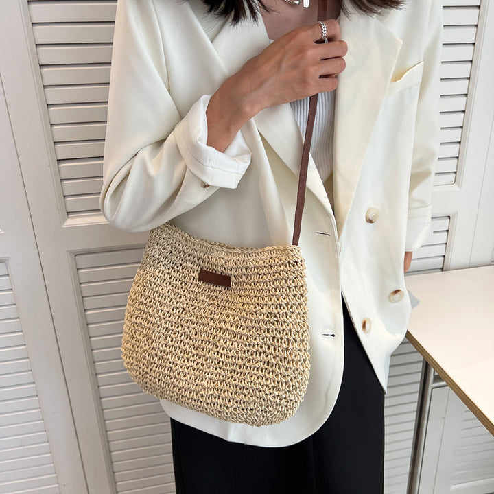 Women’s Woven Bag with Interior Pocket and Zip Closure